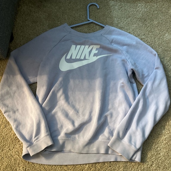 Nike Lavender Athletic Shirt - Picture 1 of 2